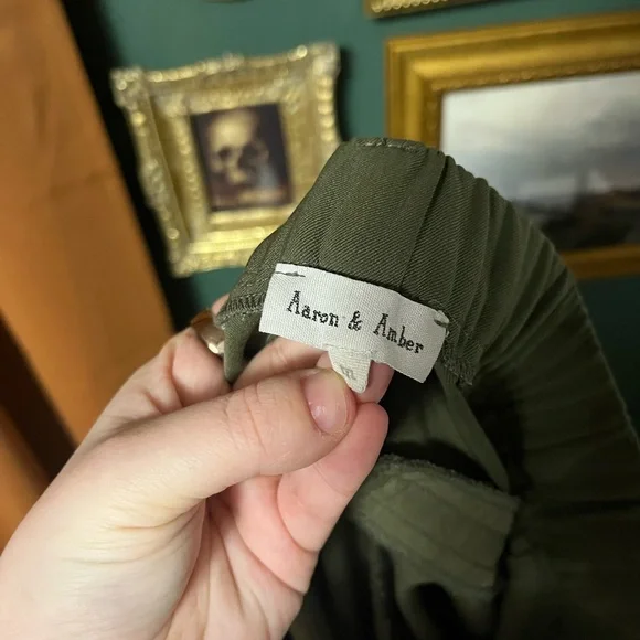 Women’s Olive Green Wide-Leg Pants - Picture 2 of 3